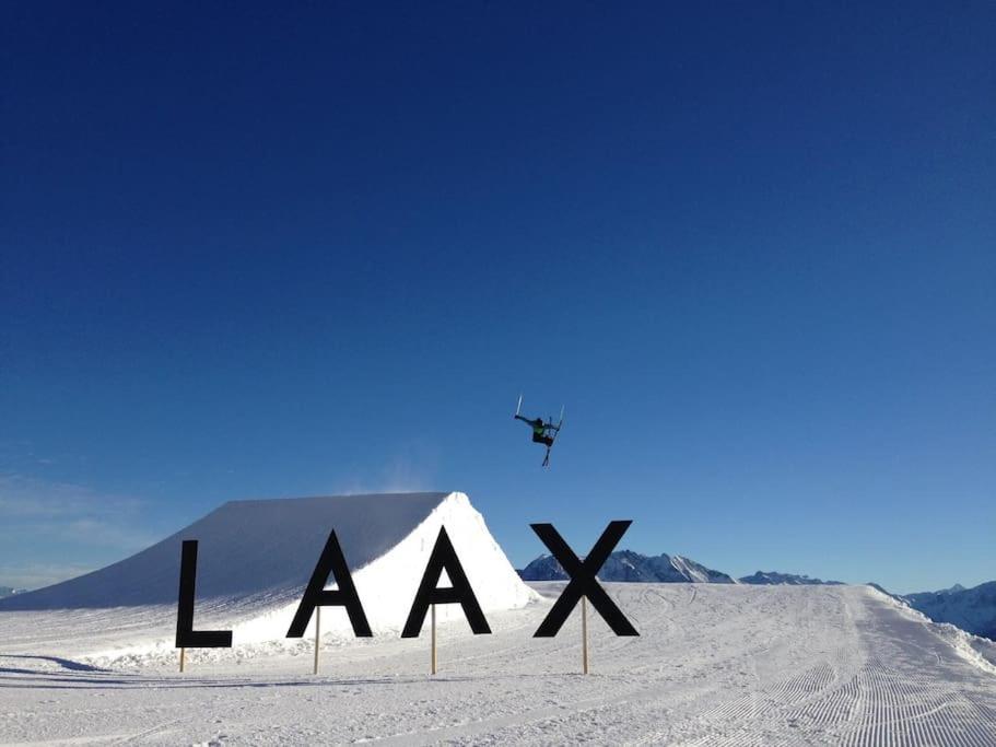 Modern Laax Apt, Swimming Pools, Wellness & Tennis Exterior photo